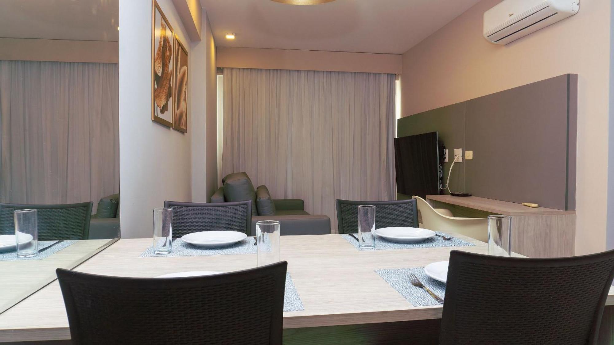 Flat Ao Lado Do Rio Mar No Edf Beach Class Excelsior Por Yolo Recife Luaran gambar